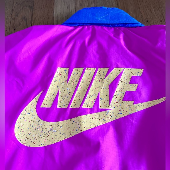 Nike - Packable Jacket - Picture 6 of 7